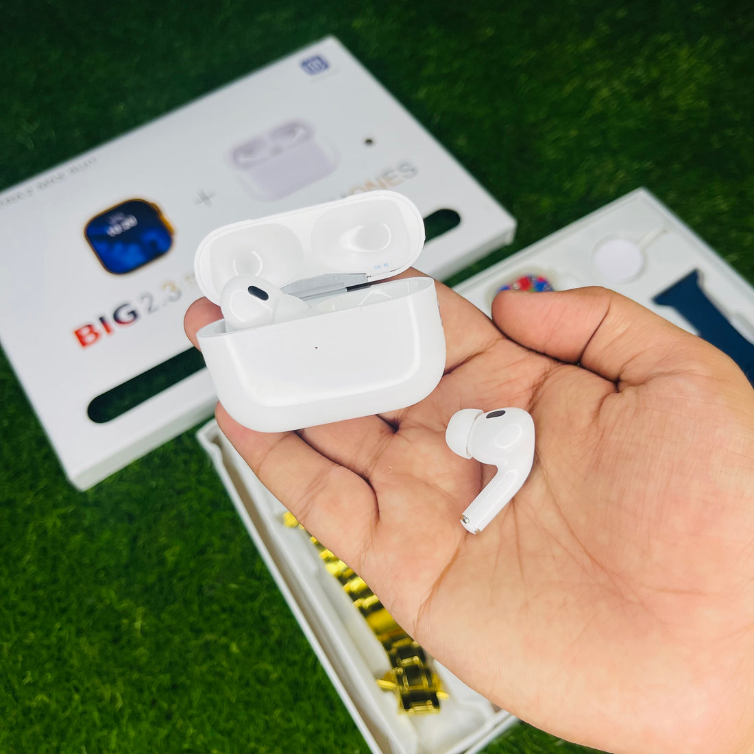 i20 Ultra 2 Max Suit Combo Deal with 7 Straps & Airpods Pro 2