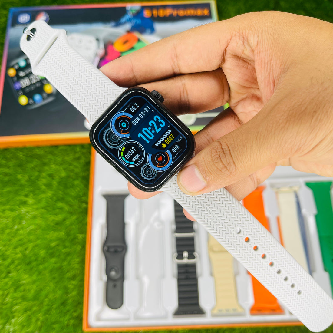 S10 Pro Max Series 9 Smartwatch with 7 Straps