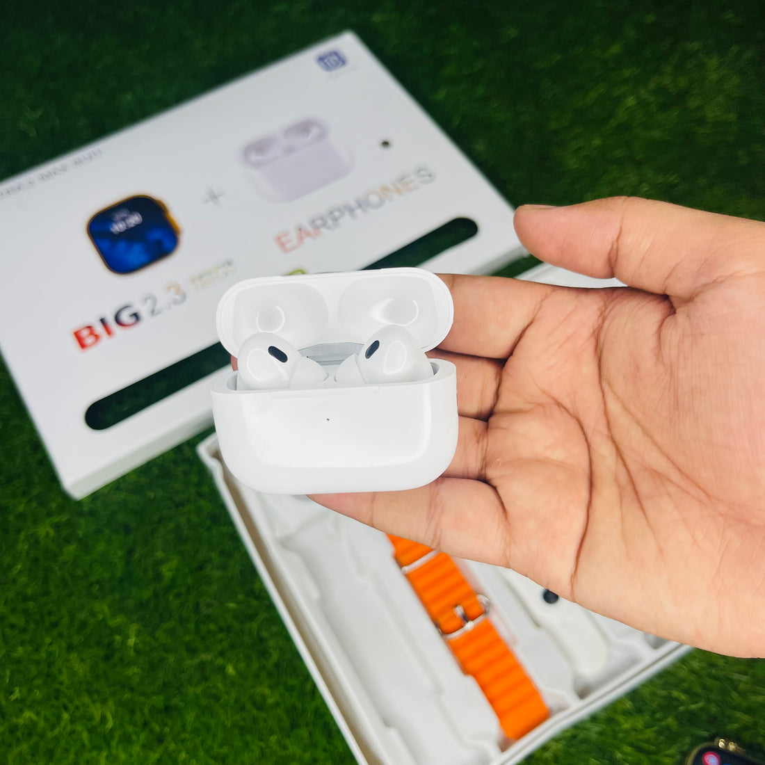 i20 Ultra 2 Max Suit Combo Deal with 7 Straps & Airpods Pro 2